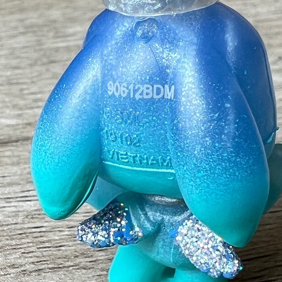 4/$10 Rare Hatchimals ColleGGtibles Royal Bunwee Season 6.5 Snow Ball Crown - Picture 7 of 9